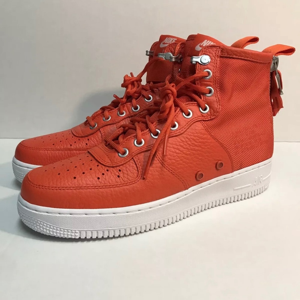 Nike SF Air Force 1 Mid Shoes Men’s Size 9 Women’s Size 10.5 Team Orange